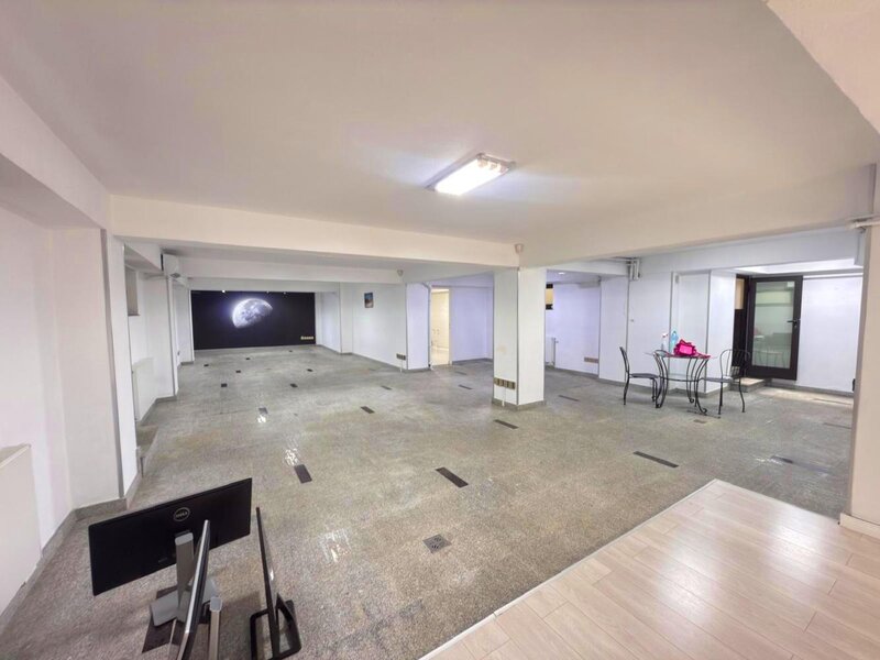 Aviatorilor, Kiseleff, Spatiu Open Space, Parter coborat Demisol, Stradal